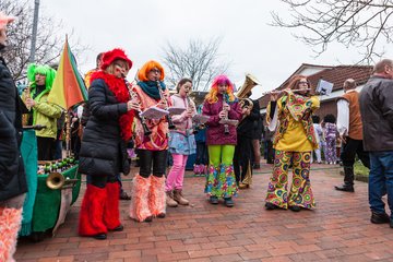 Bild 554 - Latuff 2016 Umzug